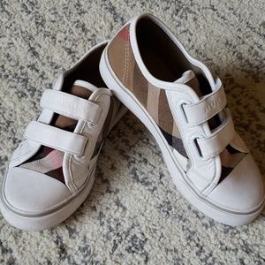 Burberry boys checkered low top velcro sneakers